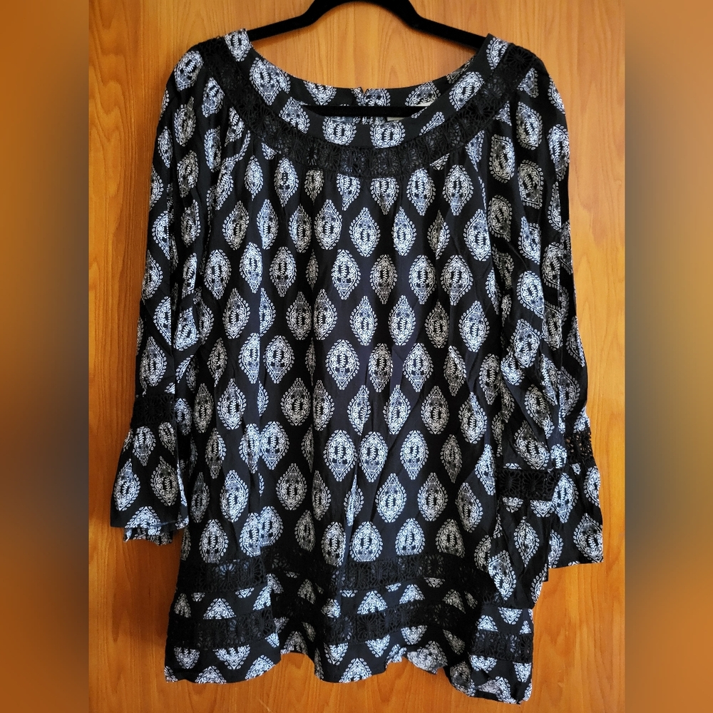 Laona Lace Detail Top